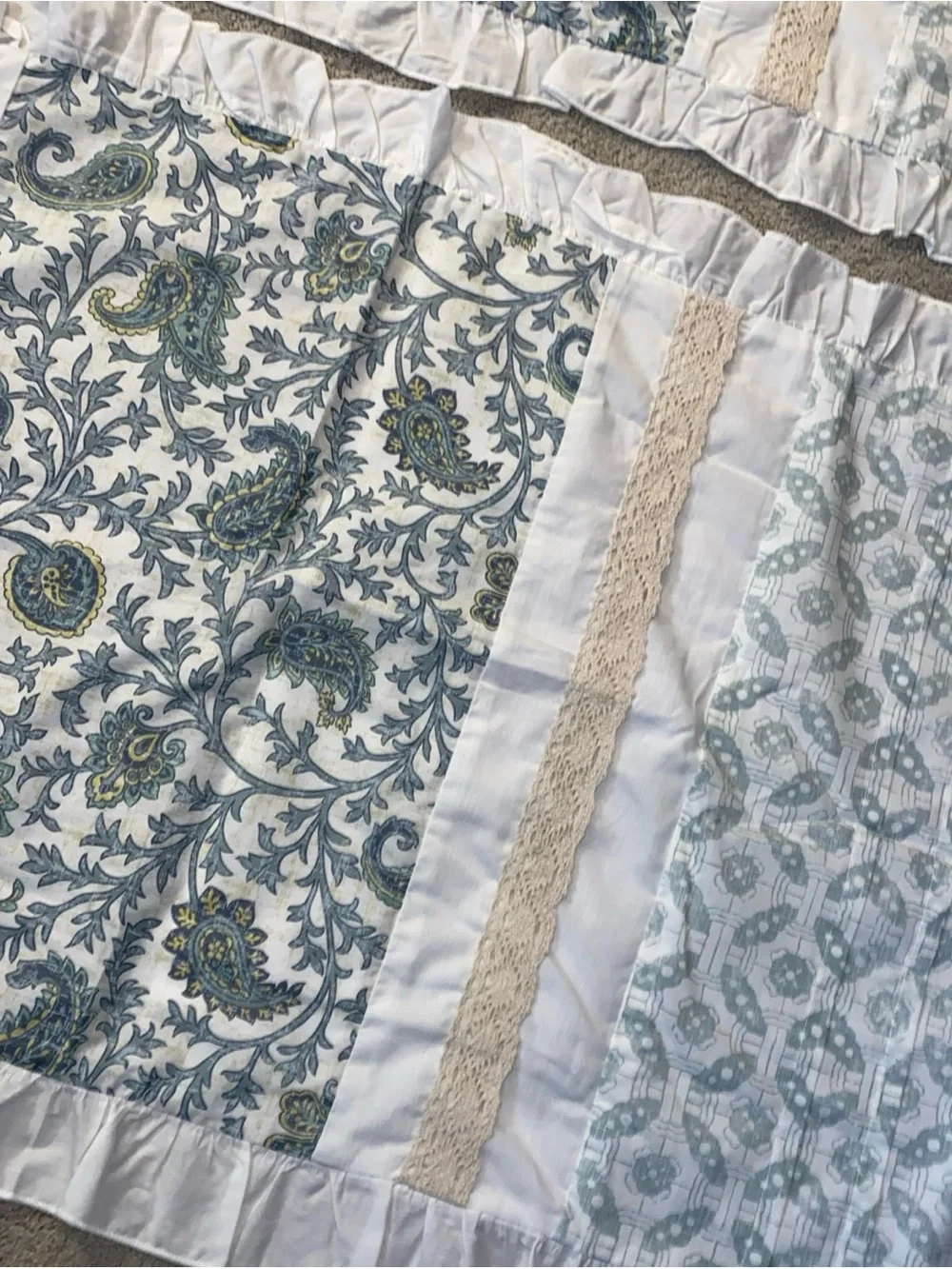 Madison Park Paisley Cottage Chic King Size Pillow Sham Set Of 2 NWOT